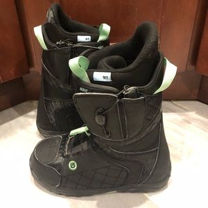 Burton Mint Snowboarding Boot 2015 - Womens